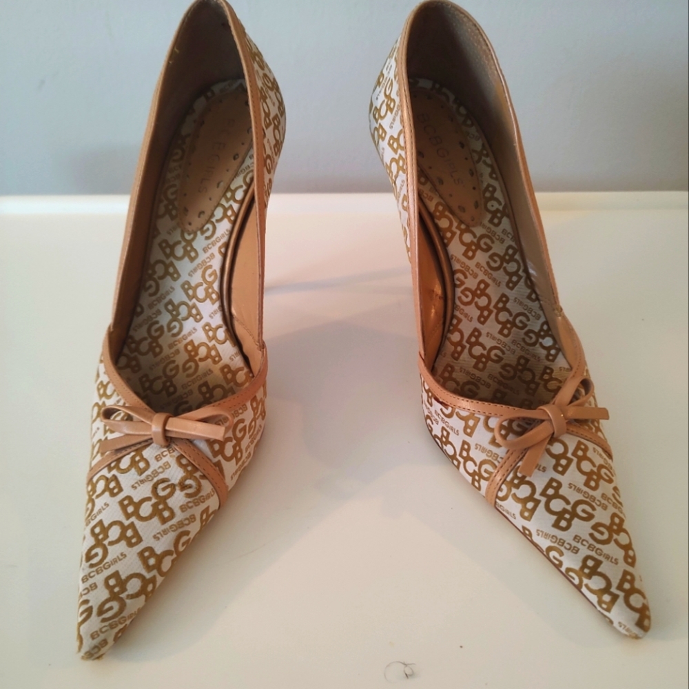 Bcbgirls size 7.5 heels
